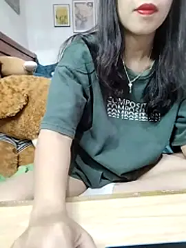 cream1299 online show from 01-12-26, 11:48