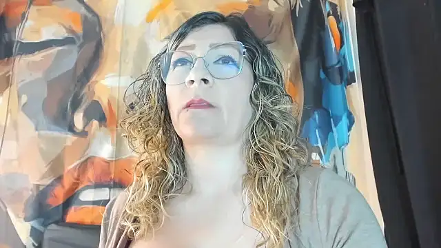 eva1saenz online show from 06-19-26, 11:19