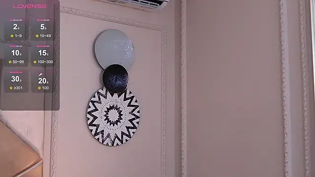 Nahomi King online show from 12-05-25, 02:36