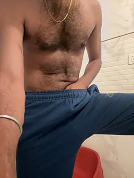 Snapshot of ALWAYSHORNYDADDY chatting on 02-17-26, 07:31 ALWAYSHORNYDADDY online show from 02-17-26, 07:31