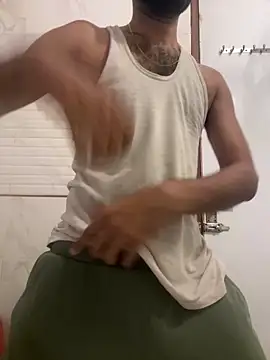 Snapshot of ALWAYSHORNYDADDY chatting on 02-28-26, 07:48 ALWAYSHORNYDADDY online show from 02-28-26, 07:48