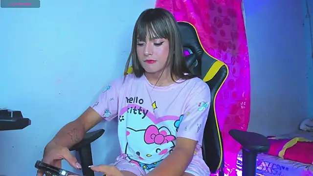 Snapshot of Dallia_Park chatting on 03-05-25, 10:21 Dallia Park online show from 03-05-25, 10:21