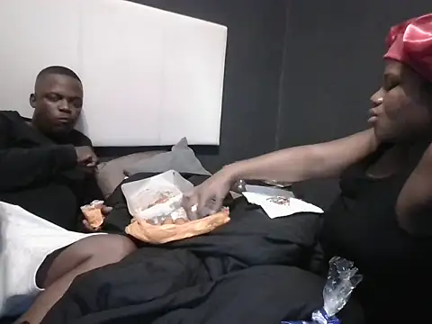 Snapshot of THEEBOSSTEE chatting on 10-01-25, 07:31 THEEBOSSTEE online show from 10-01-25, 07:31