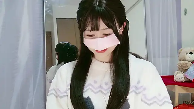 Snapshot of aaanyan chatting on 03-16-26, 11:47 aaanyan online show from 03-16-26, 11:47