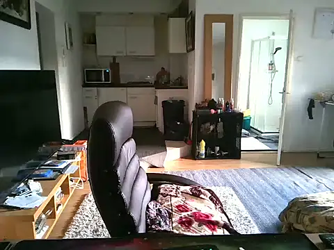 Snapshot of mihaimichael chatting on 02-27-25, 09:11 mihaimichael online show from 02-27-25, 09:11