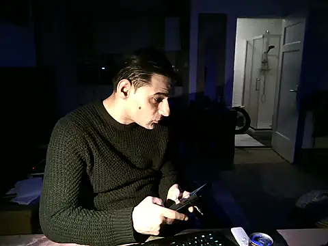 Snapshot of mihaimichael chatting on 02-27-25, 10:42 mihaimichael online show from 02-27-25, 10:42