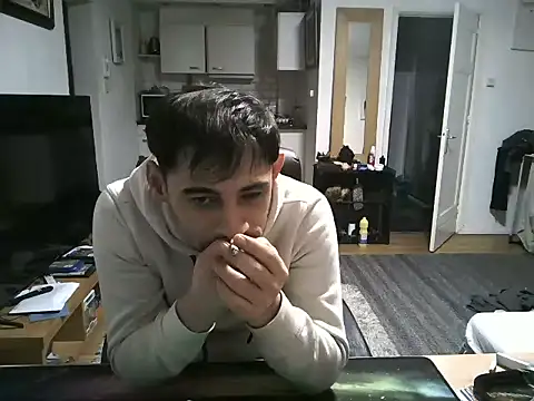 Snapshot of mihaimichael chatting on 03-04-25, 07:32 mihaimichael online show from 03-04-25, 07:32
