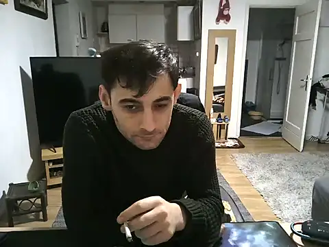 Snapshot of mihaimichael chatting on 03-11-25, 11:15 mihaimichael online show from 03-11-25, 11:15