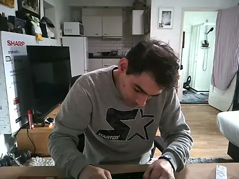 Snapshot of mihaimichael chatting on 01-19-26, 10:52 mihaimichael online show from 01-19-26, 10:52