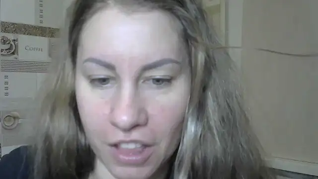 TherestlessKitty online show from 12-08-24, 06:01