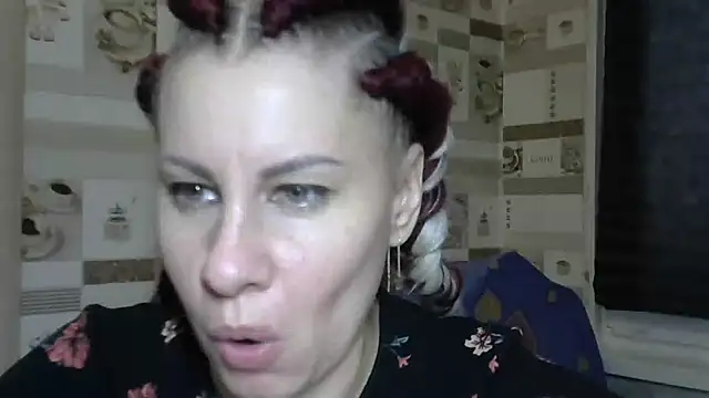 TherestlessKitty online show from 10-13-25, 10:26