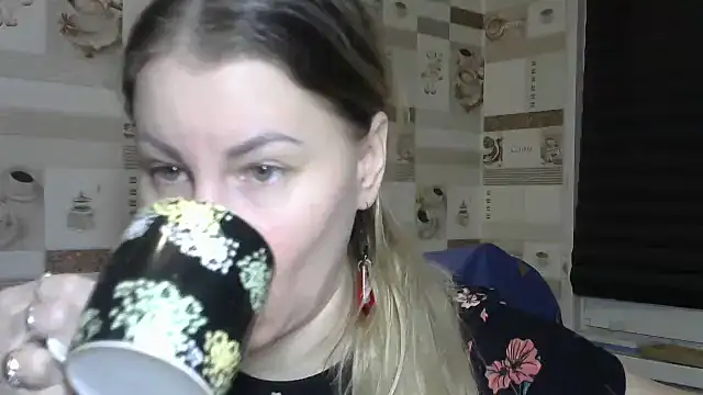 TherestlessKitty online show from 01-12-26, 10:26