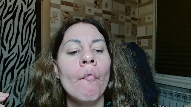 TherestlessKitty online show from 03-12-26, 10:27