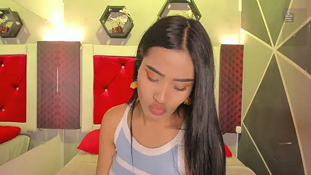 Karoll014 online show from 04-29-26, 12:20