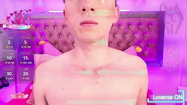 Tayzon Foxxx online show from 10-04-25, 12:47