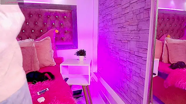 Tayzon Foxxx online show from 11-19-25, 12:27