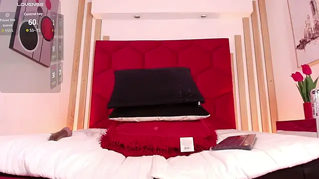 Tayzon Foxxx online show from 07-26-26, 08:32