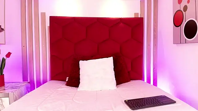 Tayzon Foxxx online show from 07-27-26, 08:27