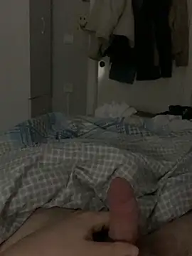 Snapshot of Erenn34 chatting on 04-04-26, 10:51 Erenn34 online show from 04-04-26, 10:51