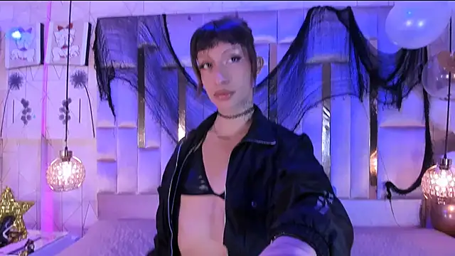 MadisonWood01 online show from 12-01-25, 07:35