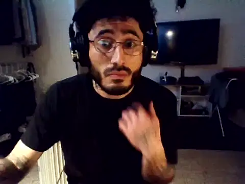 Snapshot of tengocanicas chatting on 02-14-25, 10:07 tengocanicas online show from 02-14-25, 10:07