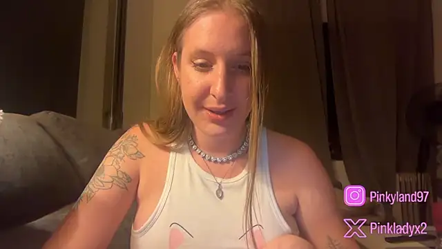 Pinkyladyxxx online show from 05-15-26, 11:12