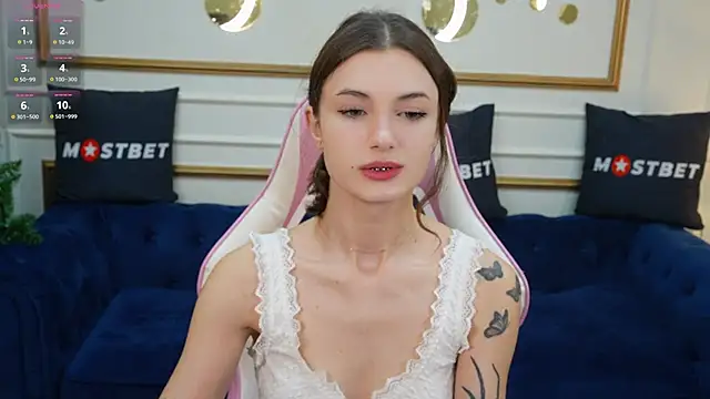 Britney054 online show from 12-07-24, 07:32