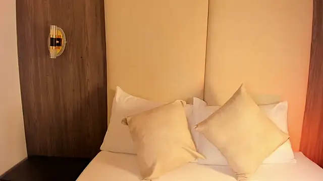 nicky peyton online show from 02-25-26, 02:54