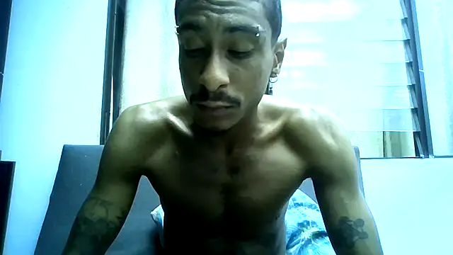 Snapshot of Jose_Smoke chatting on 02-09-25, 03:12 Jose Smoke online show from 02-09-25, 03:12