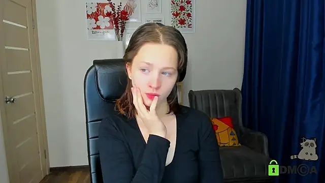 Alina Mills online show from 11-20-25, 09:42