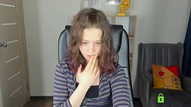 Alina Mills online show from 05-16-26, 06:43