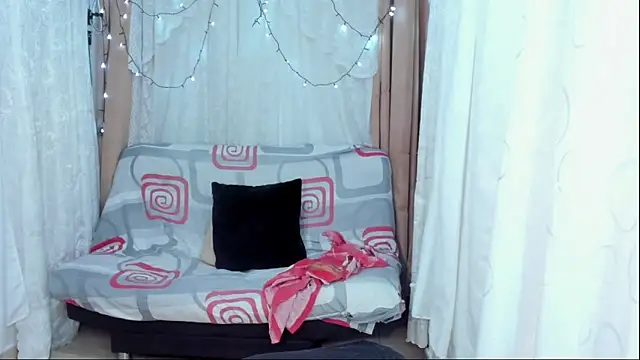 Snapshot of Ana_off_alana chatting on 02-24-26, 01:47 Ana off alana online show from 02-24-26, 01:47