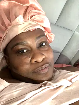 bustytitsxxx online show from 10-27-25, 05:55