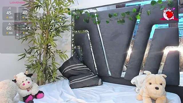 Black Rose2 online show from 02-01-25, 05:47