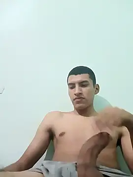 Rogersmit2 online show from 12-19-24, 08:02