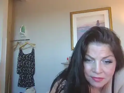 Snapshot of paiday chatting on 03-05-25, 01:39 paiday online show from 03-05-25, 01:39