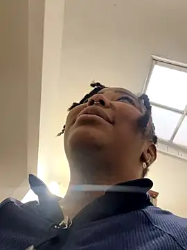 Goddess Nafeesha online show from 10-31-25, 06:20