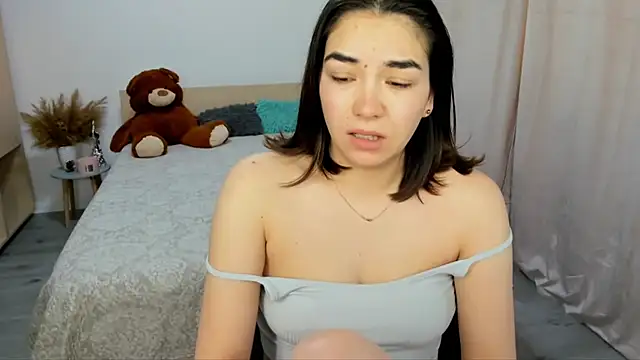 Snapshot of Alexa_Dolly12 chatting on 03-20-25, 10:54 Alexa Dolly12 online show from 03-20-25, 10:54