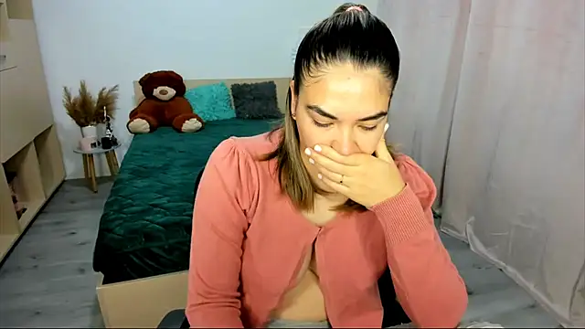 Snapshot of Alexa_Dolly12 chatting on 10-02-25, 05:36 Alexa Dolly12 online show from 10-02-25, 05:36