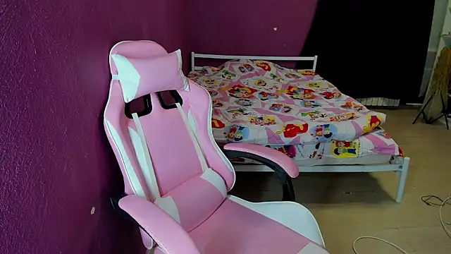 Snapshot of Lika8234 chatting on 02-08-26, 04:32 Lika8234 online show from 02-08-26, 04:32