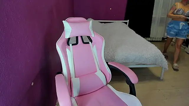 Snapshot of Lika8234 chatting on 02-23-26, 05:10 Lika8234 online show from 02-23-26, 05:10