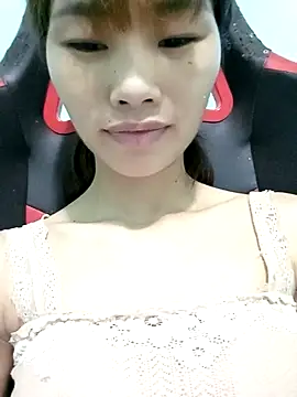 Lonalysexy online show from 04-21-26, 01:42