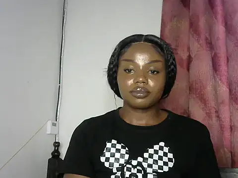 juicyblaqebony online show from 11-17-25, 11:27