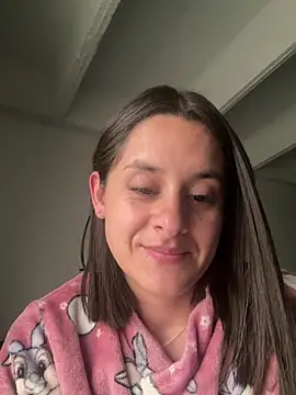 Alice milf  online show from 04-30-26, 03:51