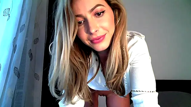 Snapshot of NisaXo chatting on 12-18-24, 09:58 NisaXo online show from 12-18-24, 09:58