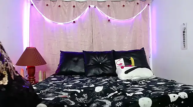 Snapshot of Red_Hinata_ chatting on 02-12-25, 08:18 Red Hinata online show from 02-12-25, 08:18