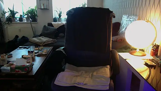 tomz0819 online show from 07-16-26, 11:38