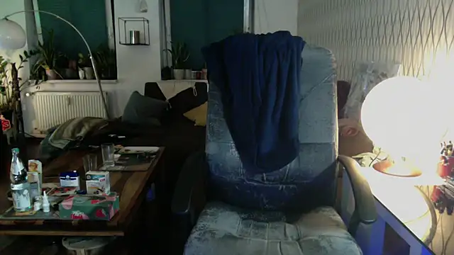 tomz0819 online show from 07-26-26, 11:00