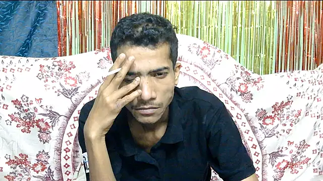 Snapshot of Alex_Suman25 chatting on 02-10-25, 09:58 Alex Suman25 online show from 02-10-25, 09:58