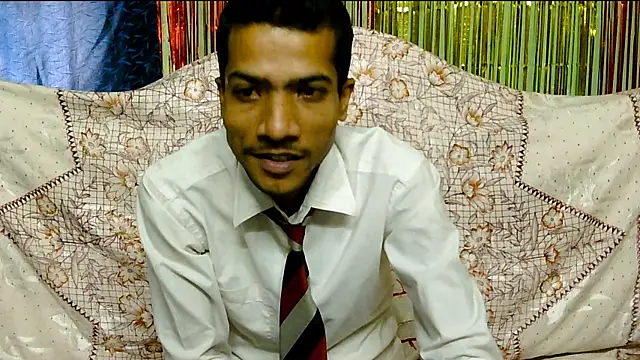Snapshot of Alex_Suman25 chatting on 02-13-25, 08:06 Alex Suman25 online show from 02-13-25, 08:06